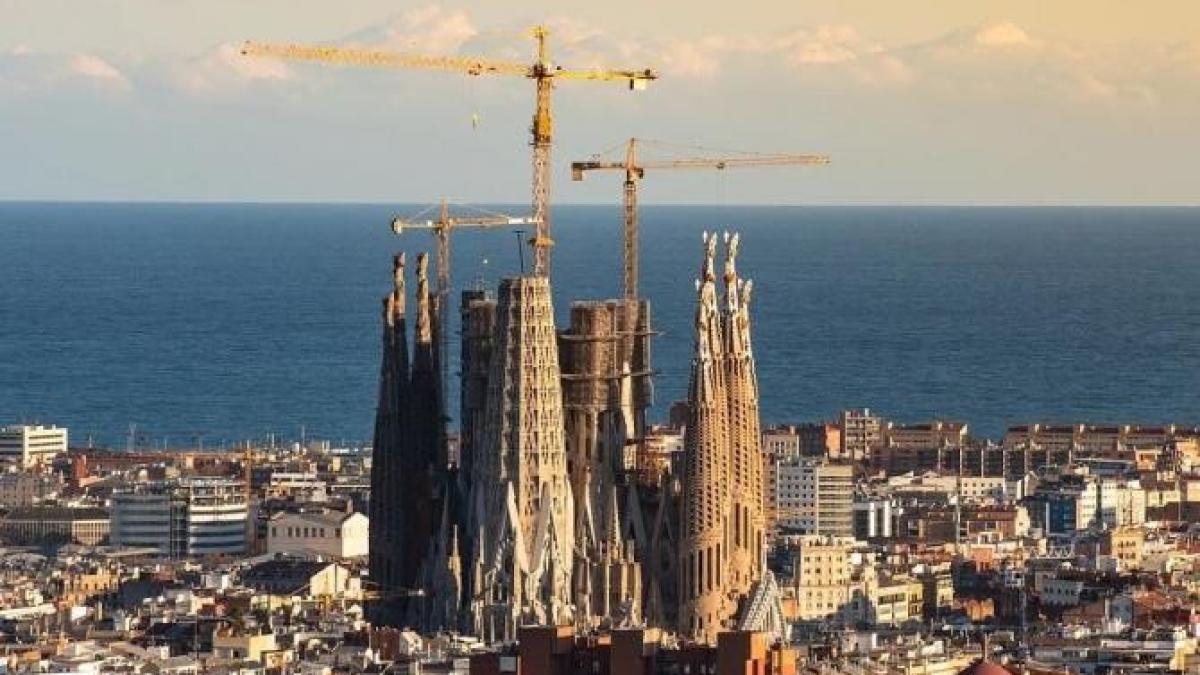 constructie-sagrada-familia_47424600