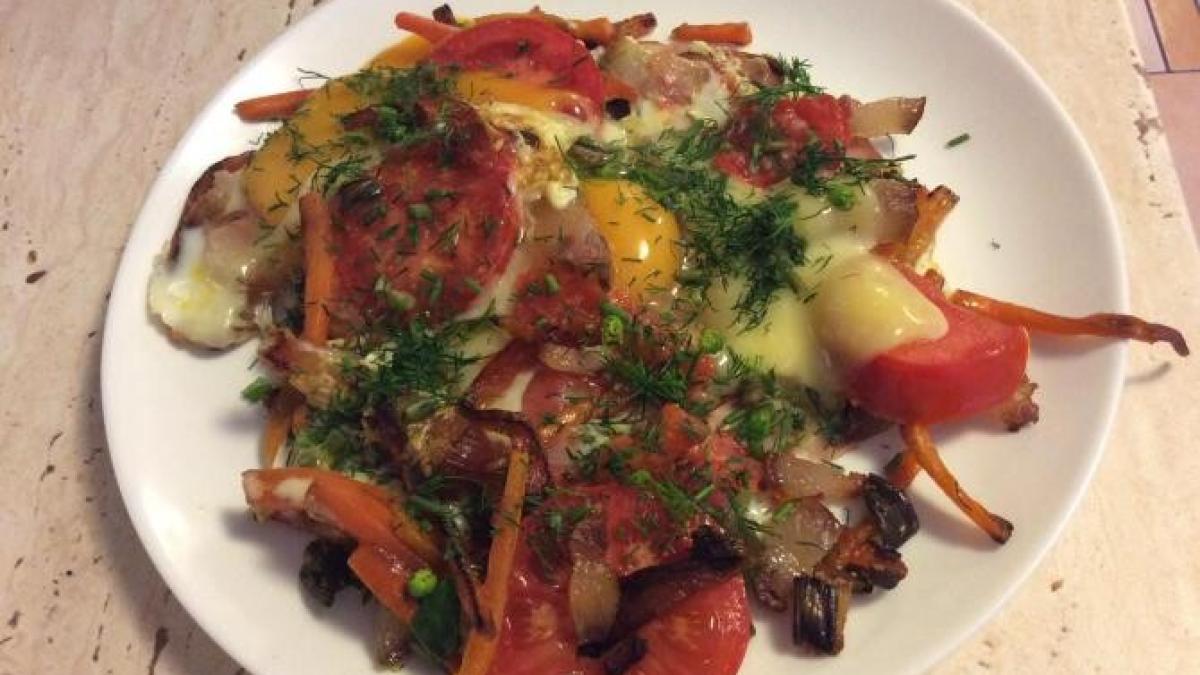 bucataria-anglo-saxona-a-facut-celebra-sintagma-prc-e2prc-80prc-9ceggs-and-hamprc-e2prc-80prc-9d-sau-pe-romaneste-oua-cu-sunca_53914600