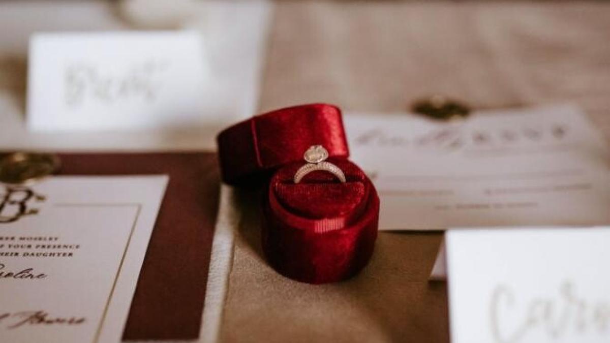 invitatie_nunta_dovada_vaccinare_foto_pexels_03244300