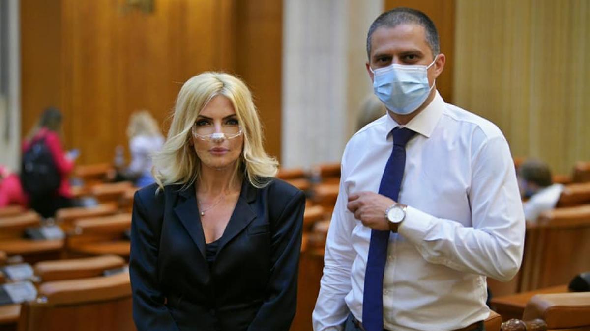 vicol-s-a-suparat-pe-aur--dupa-votul-pentru-procurorii-dna-cu-toata-dragostea--e-normal-sa-nu-fiu-de-acord-2_93734000