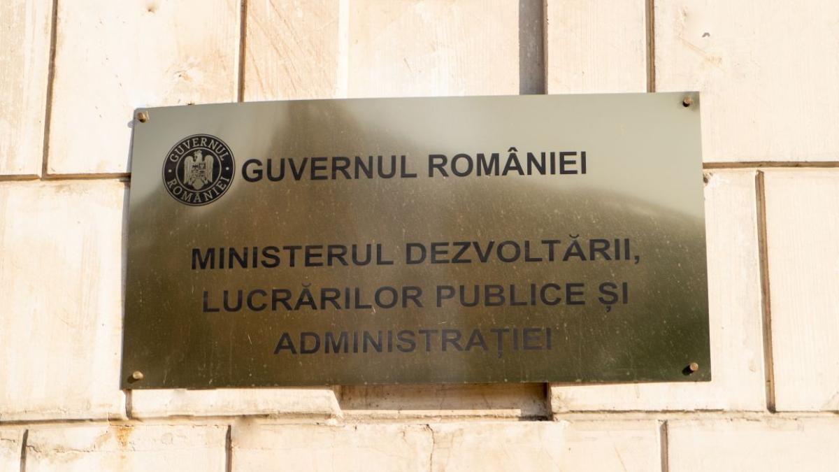 ministerul-dezvoltarii_97079800