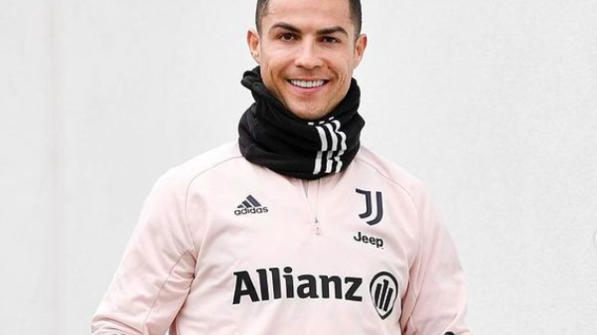 cristiano_ronaldo_ilustrativ_instagram_juventus_74149300