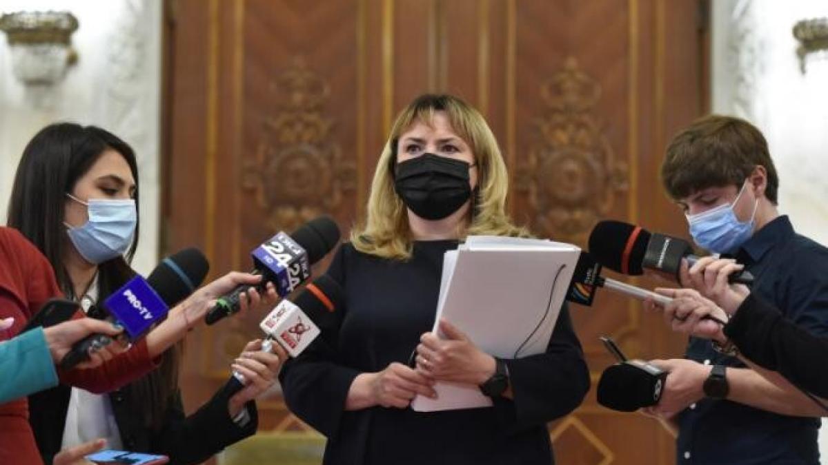 anca-dragu---copiii-au-dreptul-saprc-ccprc-86-fie-aproape-de-factorii-de-decizie_43823300