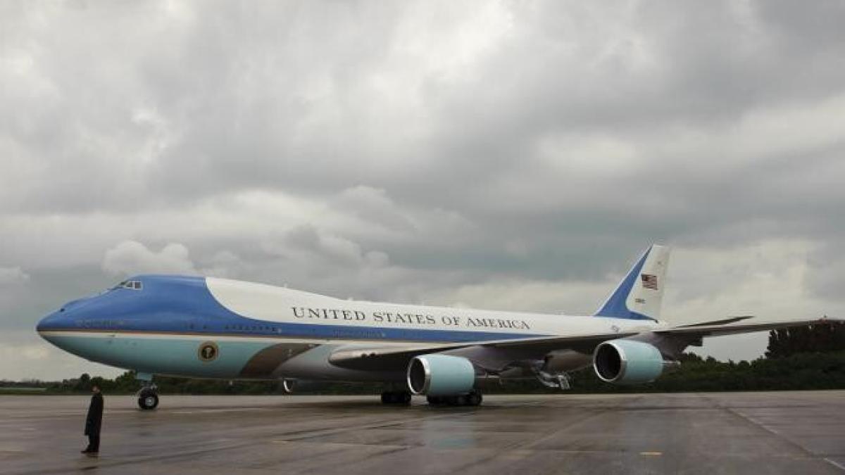 sua--alertaprc-ccprc-86-la-bordul-avionului-prezidentprc-ccprc-a6ial--s-a-iprc-ccprc-82ntors-de-urgentprc-ccprc-a6aprc-ccprc-86-la-sol_78199100