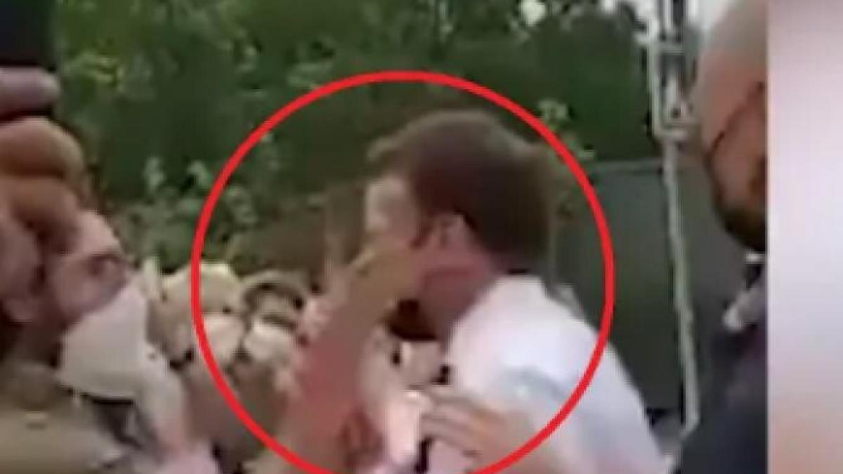 macron-palmui_58199800