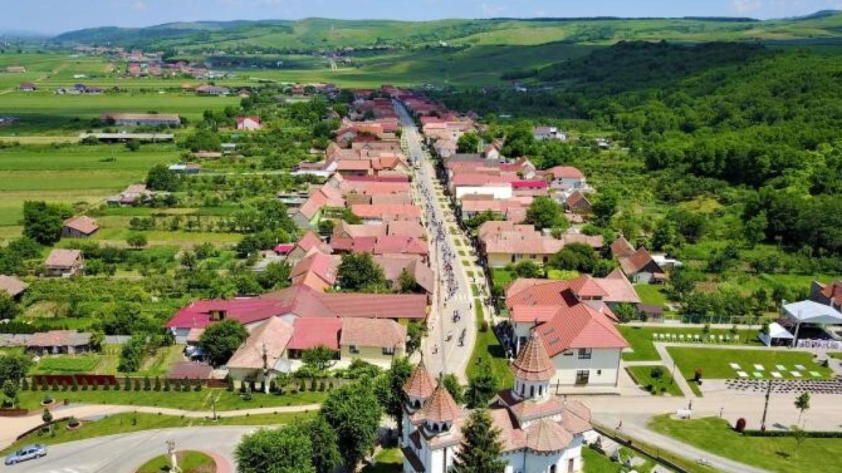 premieraprc-ccprc-86-iprc-ccprc-82n-romaprc-ccprc-82nia--ciuguban--moneda-virtualaprc-ccprc-86-a-comunei-ciugud_57627100