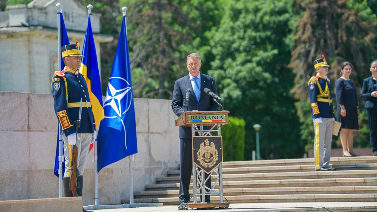 klaus_iohannis_portret_astrologie_dcnews_daniela_simulescu_presidency_32495700