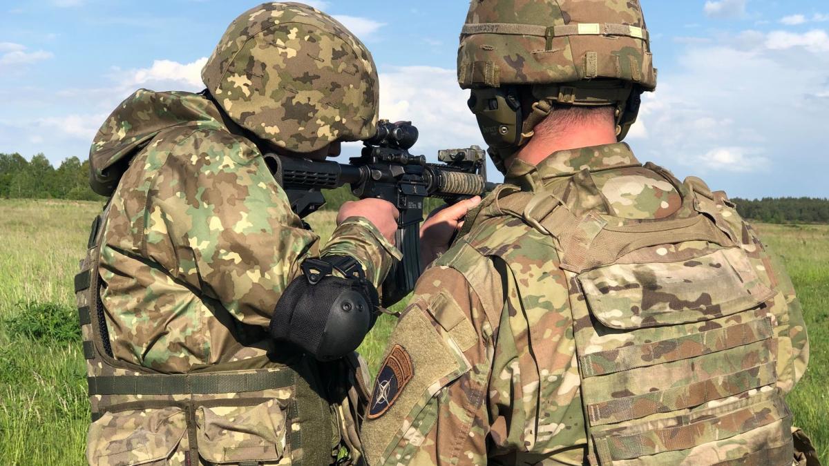 militari-hartuire-sexuala_08288300