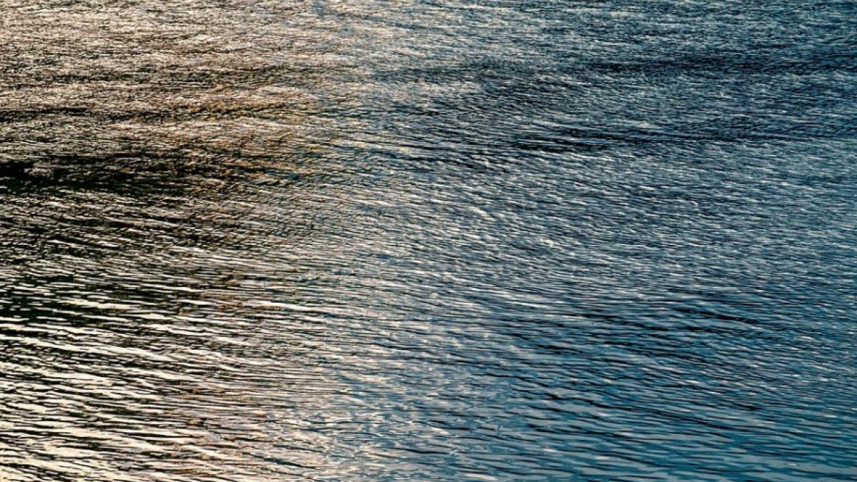 apele_raului_rau_ilustrativ_pxb_67314600