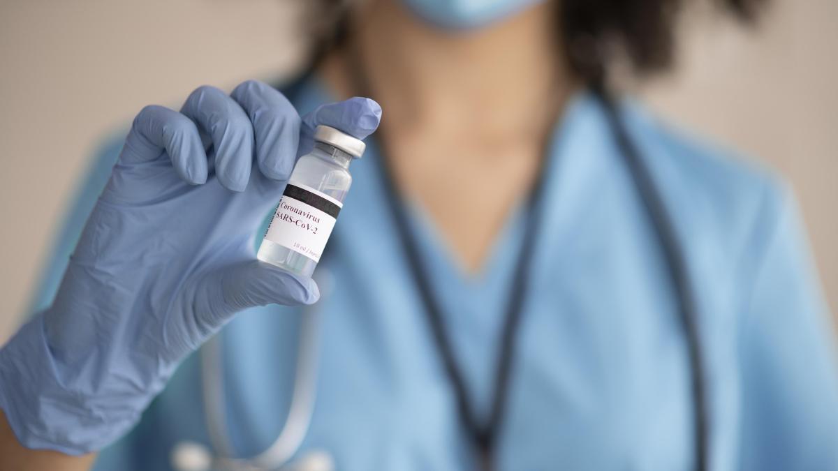 maraton-de-vaccinare-anti-covid-pentru-tineri--la-mamaia--cand-si-unde-va-avea-loc_87296800