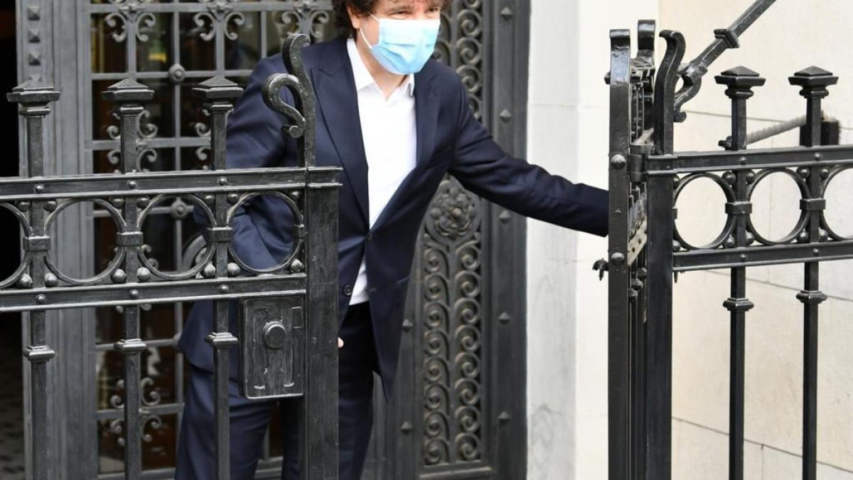 proteste-la-usa-lui-nicusor-dan--acuzatii-de-incalcare-a-legii-privind-taximetria_88473500