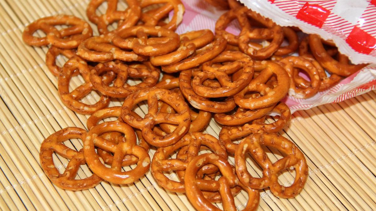 rontaielile--motivul-pentru-care-ne-ingrasam--bilic-studiu-surpriza--un-pachet-de-chips-uri--calorii-cat-o-ciorba-si-o-tocanita-la-un-loc_75780200