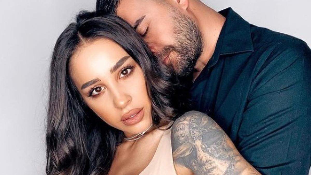 stefania--gafa-de-proportii-la-nunta-roxanei-ionescu--iubita-lui-speak--aspru-criticata-nu-ai-decenta_79757100