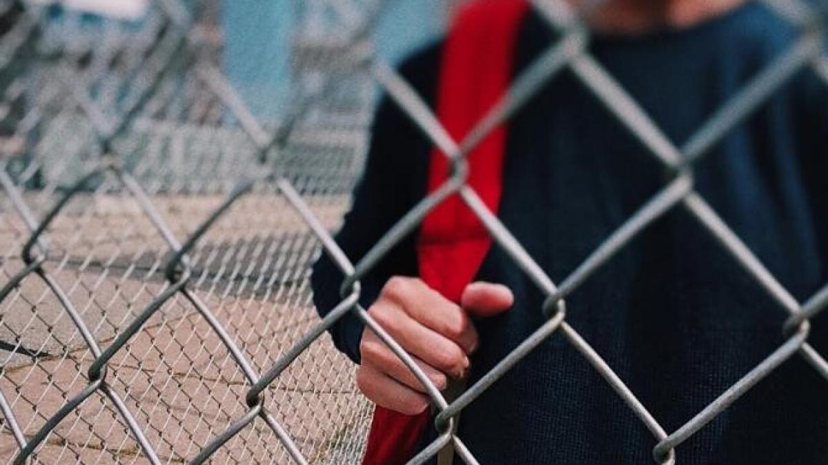 portretul-violentprc-ccprc-a7elor-din-sprc-ccprc-a7coli---jumaprc-ccprc-86tate-dintre-elevii-care-sunt-agresatprc-ccprc-a7i-nu-fac-nimic_58998900