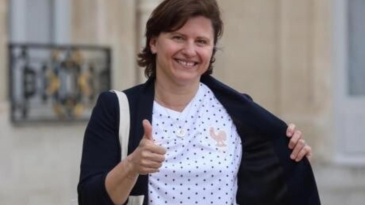 roxana_maracineanu_ministru_sport_franta_coltescu_fb_50704900