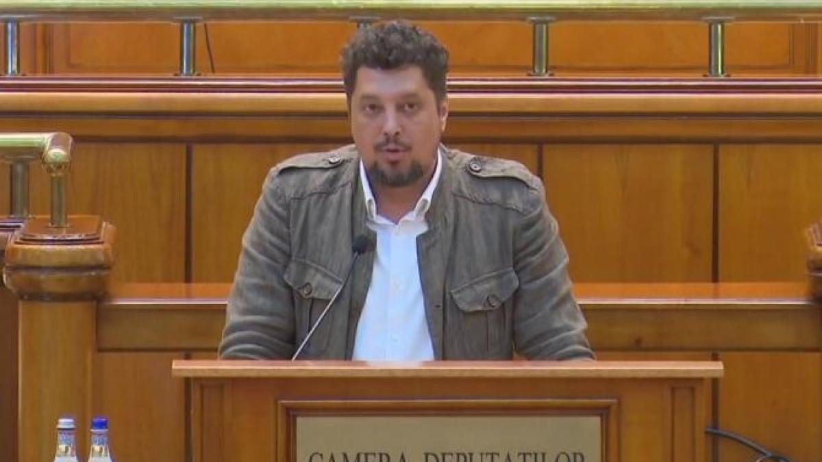aur-nu-voteaza-motiunea-doua-conditii-pentru-sustinere--rasturnare-de-situatie-acum-in-parlament_33064000