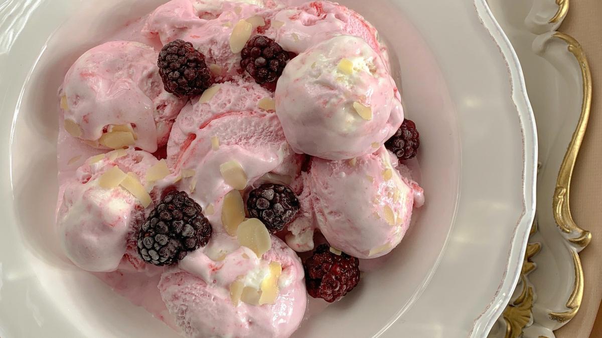 inghetata-de-casa-din-doar-3-ingrediente--reteta-rapida-si-economica_25480900