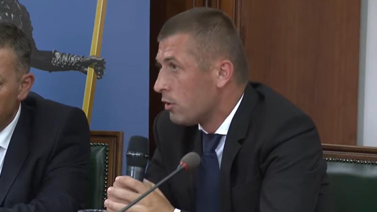 dan_topor_dcnews_alba_ilua_ilustrativ_70475500