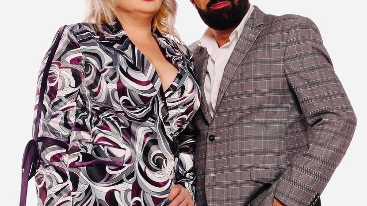 ionita-si-viorica-de-la-clejani--desfiintati-de-propriul-fiu--fulgi--jigniri-in-lant-lasati-i-naibii----niste-lautari_44100800