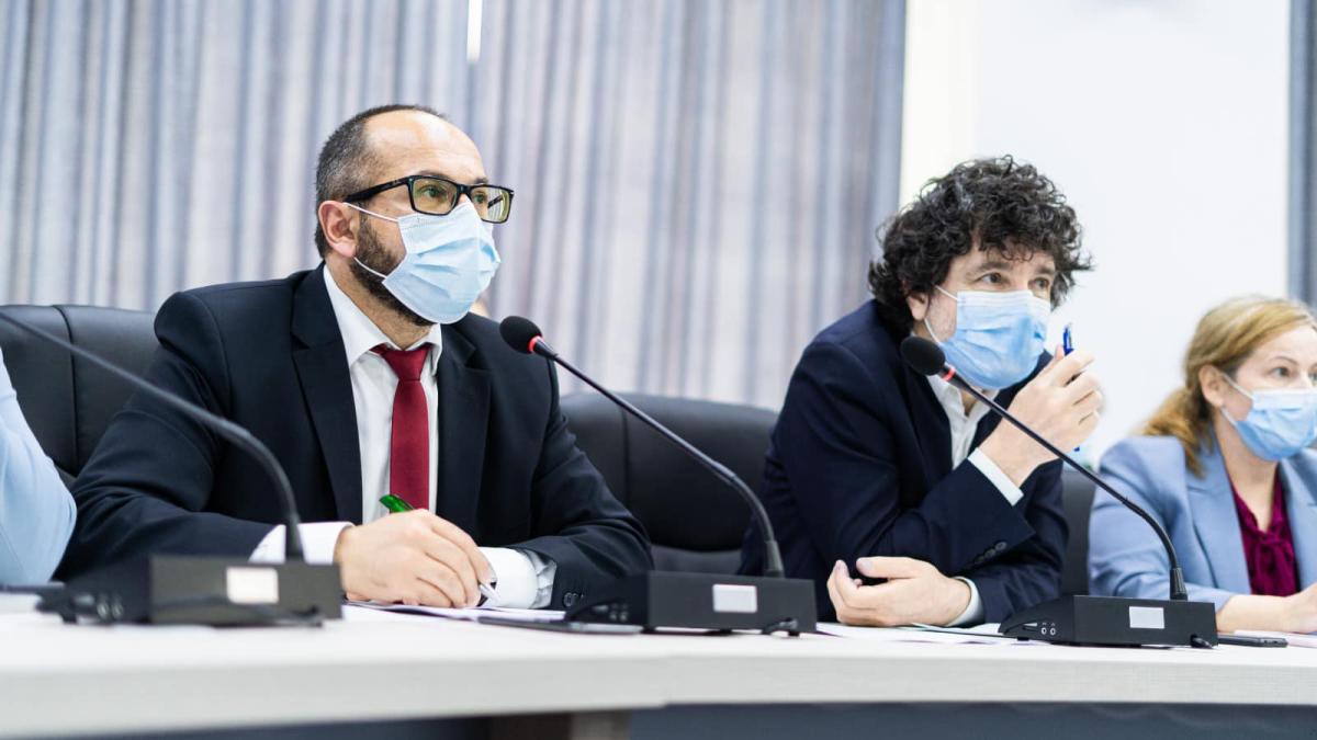 michael_horodniceanu_ignorat_nicusor_dan_trafic_fb_78453400