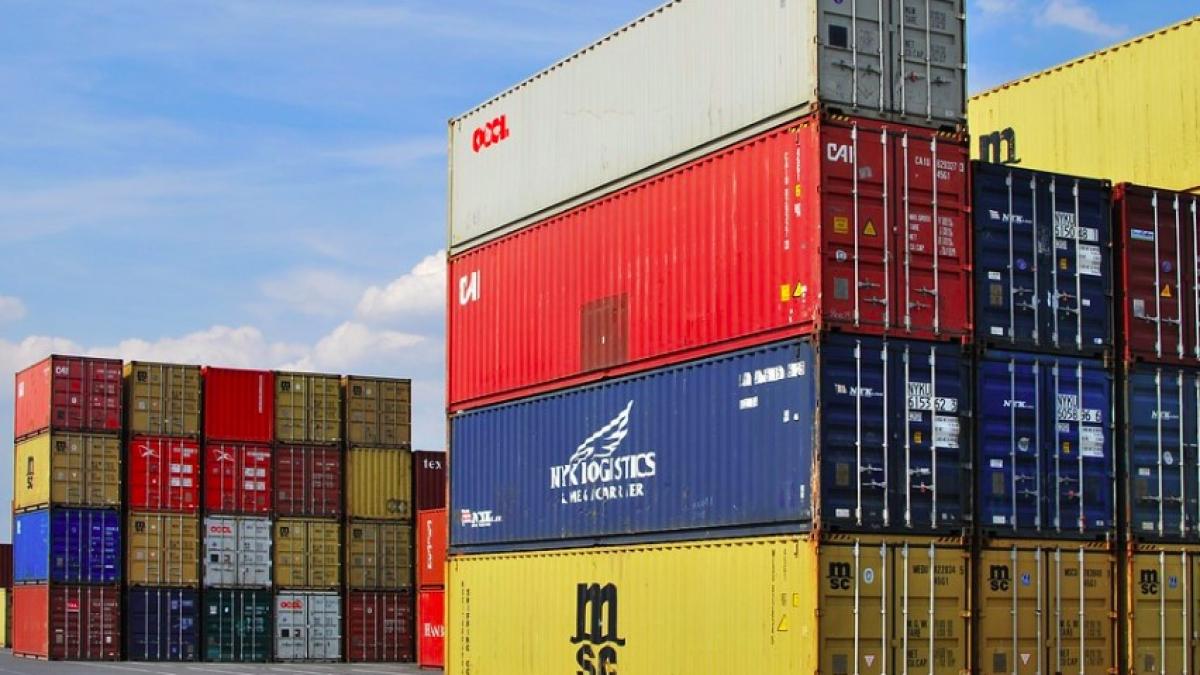 importuri_exporturi_international_pxb_69549300