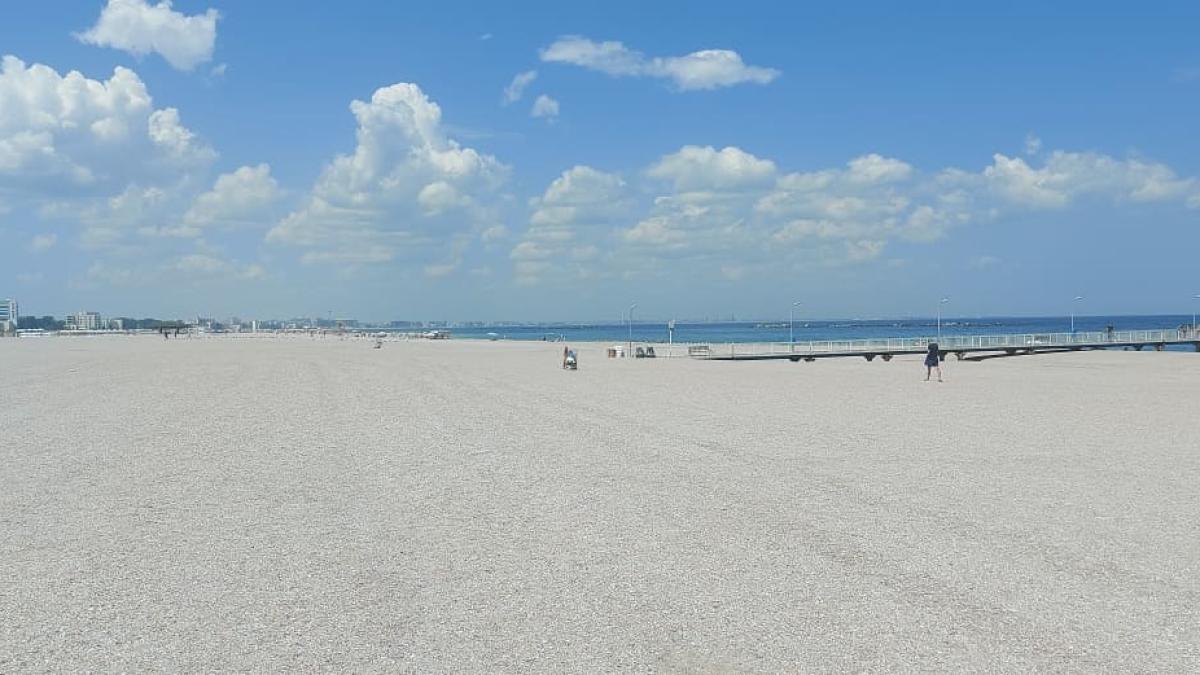 3-plaja-mamaia_18321400