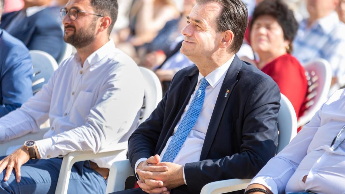 orban_motiune_chirieac_fb_54370700