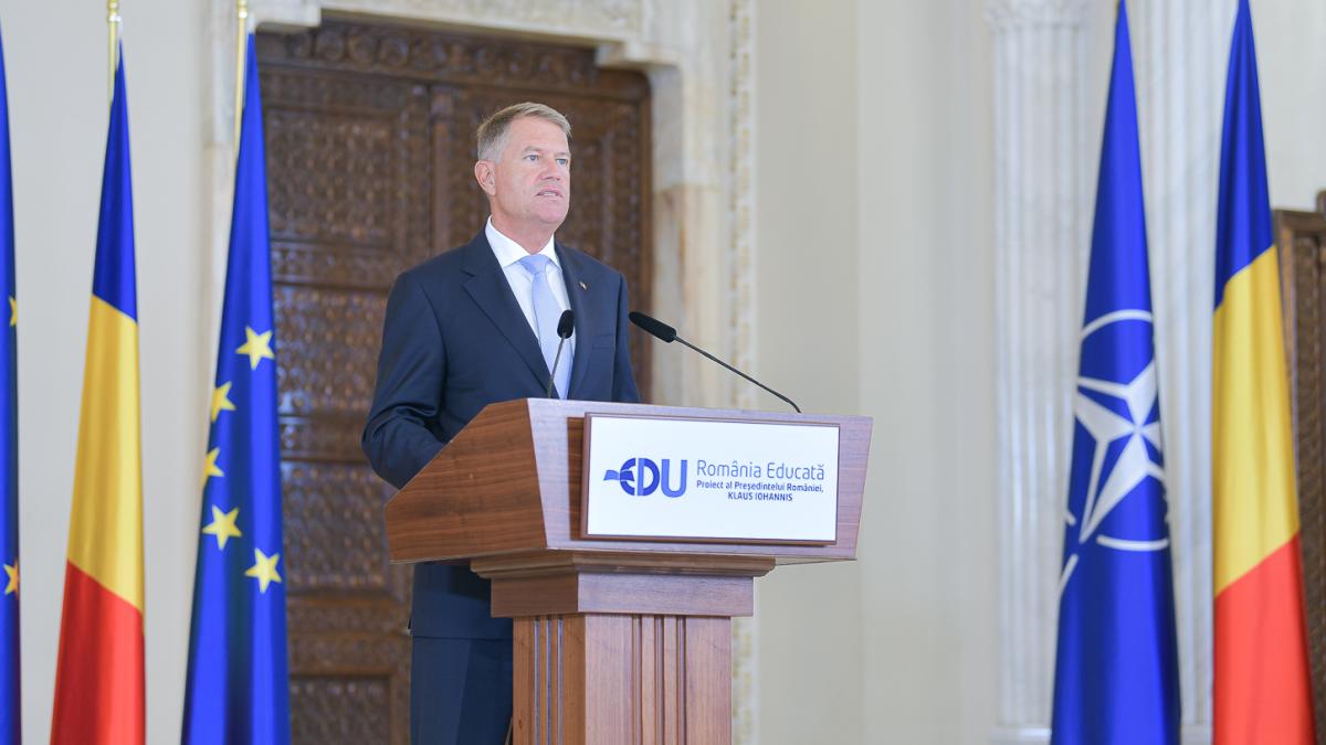 iohannis_nazare_decret_presidency_50697100
