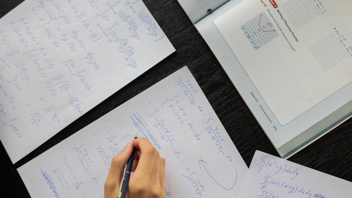 examen_pexels_19422700