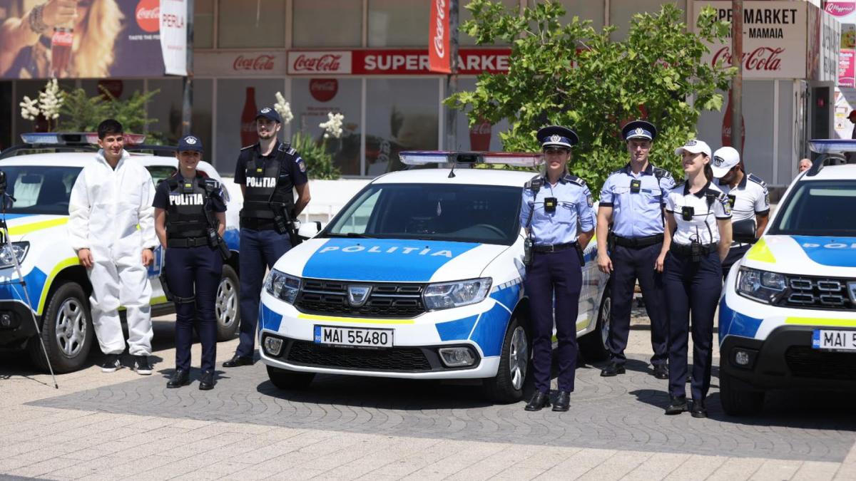 politia_romana_echipament_ciocan_fb_06581200