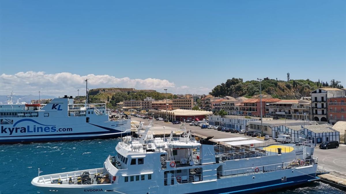 feribot-corfu-grecia-schimbare-reguli-covid_79342500