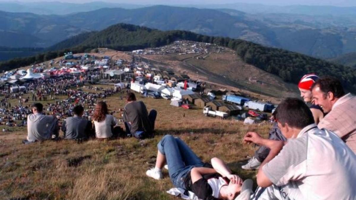 taprc-ccprc-82rgul-de-fete-de-pe-muntele-gaprc-ccprc-86ina--anulat-din-cauza-vremii_53593600