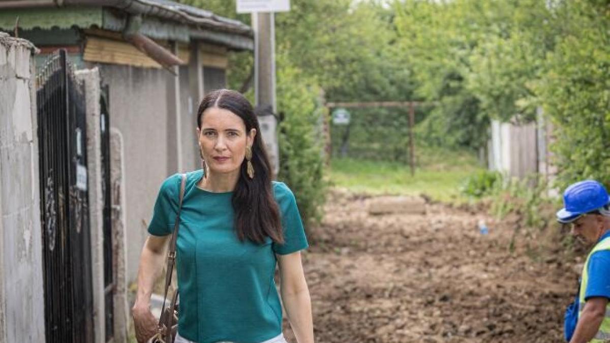 clotilde_armand_gunoi_sector_1_fb_66592600_31916500