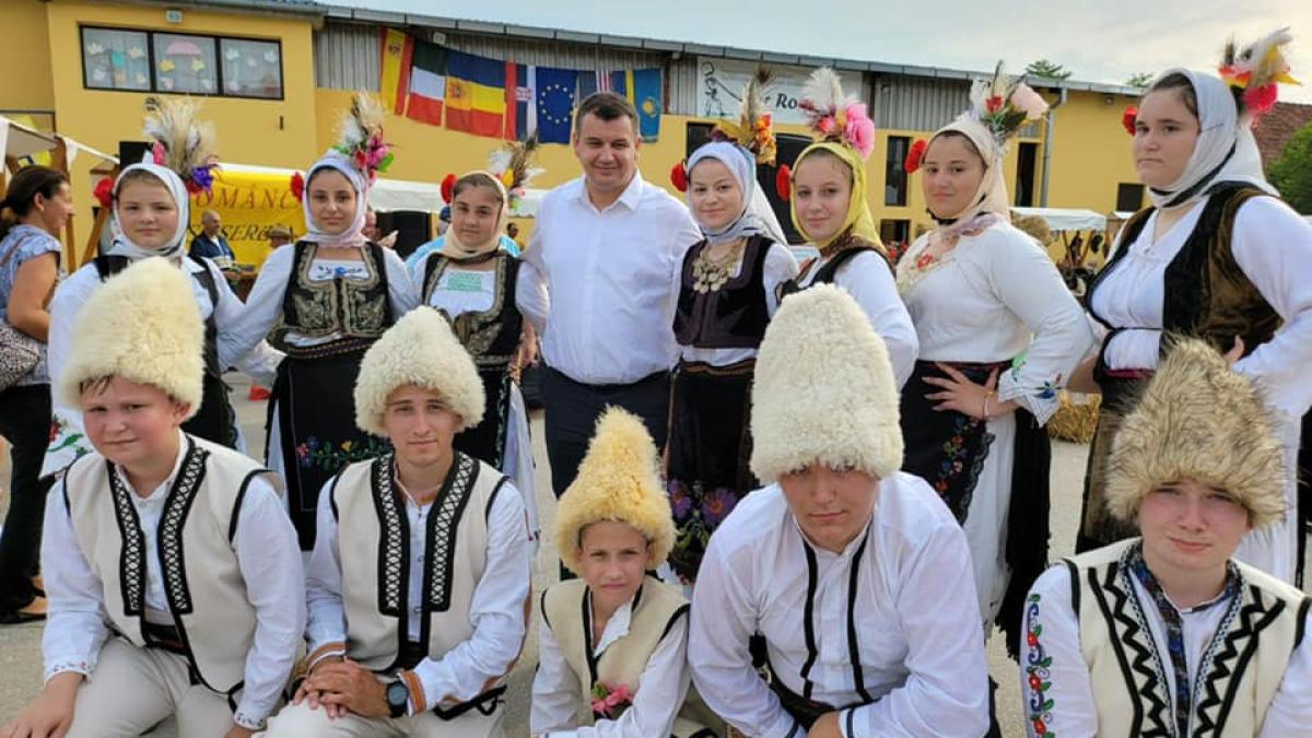 eugen-tomac_40399800