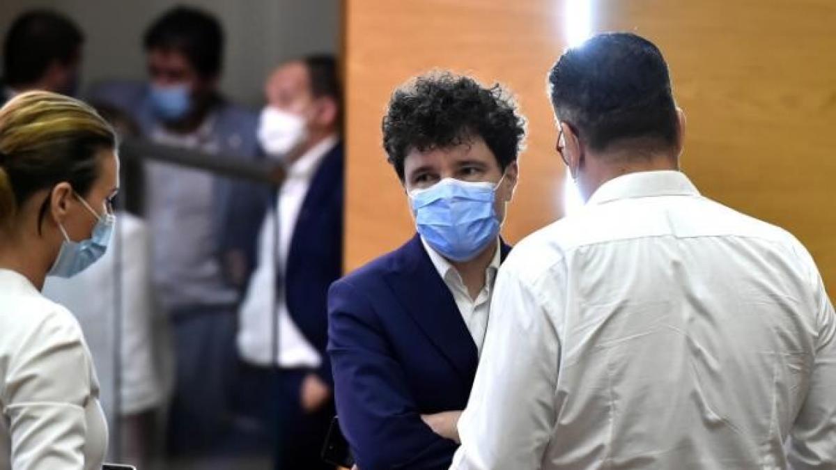 nicusprc-ccprc-a6or-dan--scandal-iprc-ccprc-82n-primaprc-ccprc-86ria-capitalei-pe-autorizatprc-ccprc-a6iile-de-constructprc-ccprc-a6ie_39330000