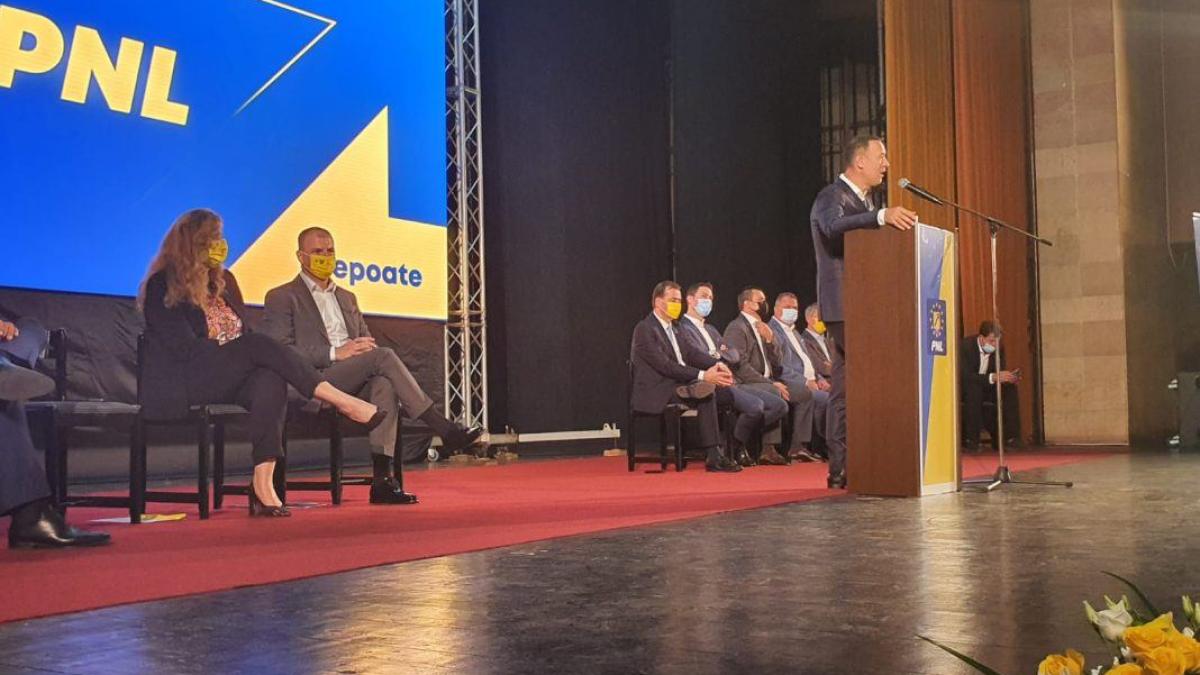 iulian-dumitrescu--reales-presedinte-al-pnl-prahova_06072900