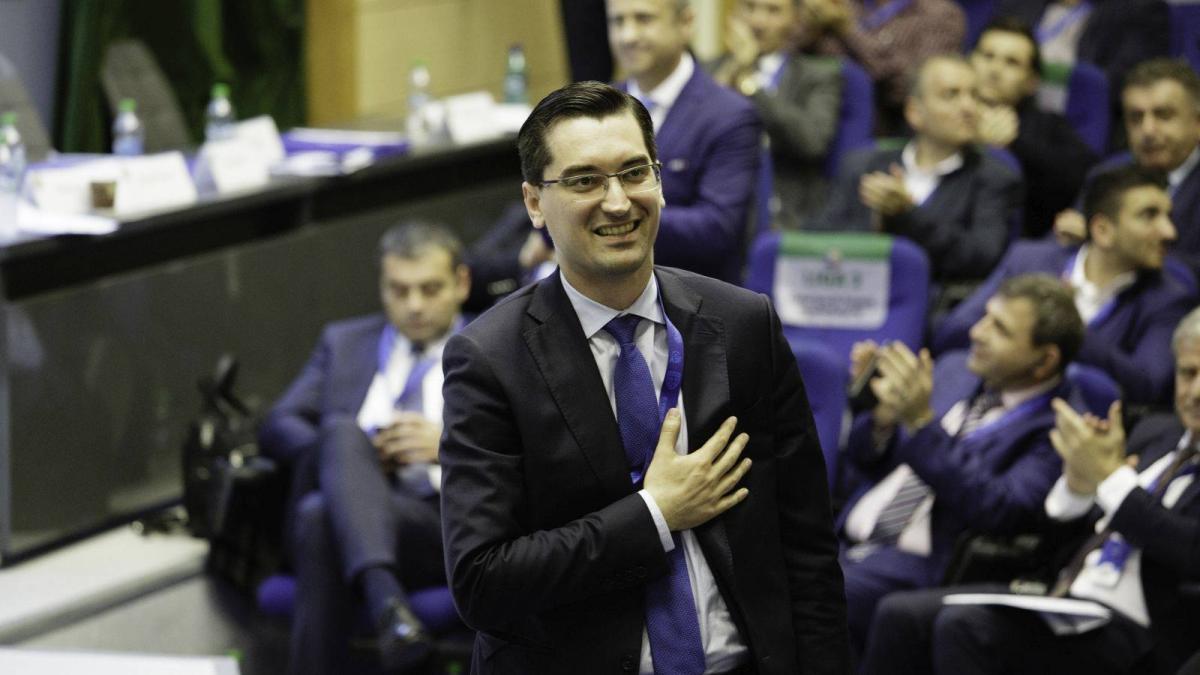 burleanu_acuzatii_becali_mita_fb_81483200