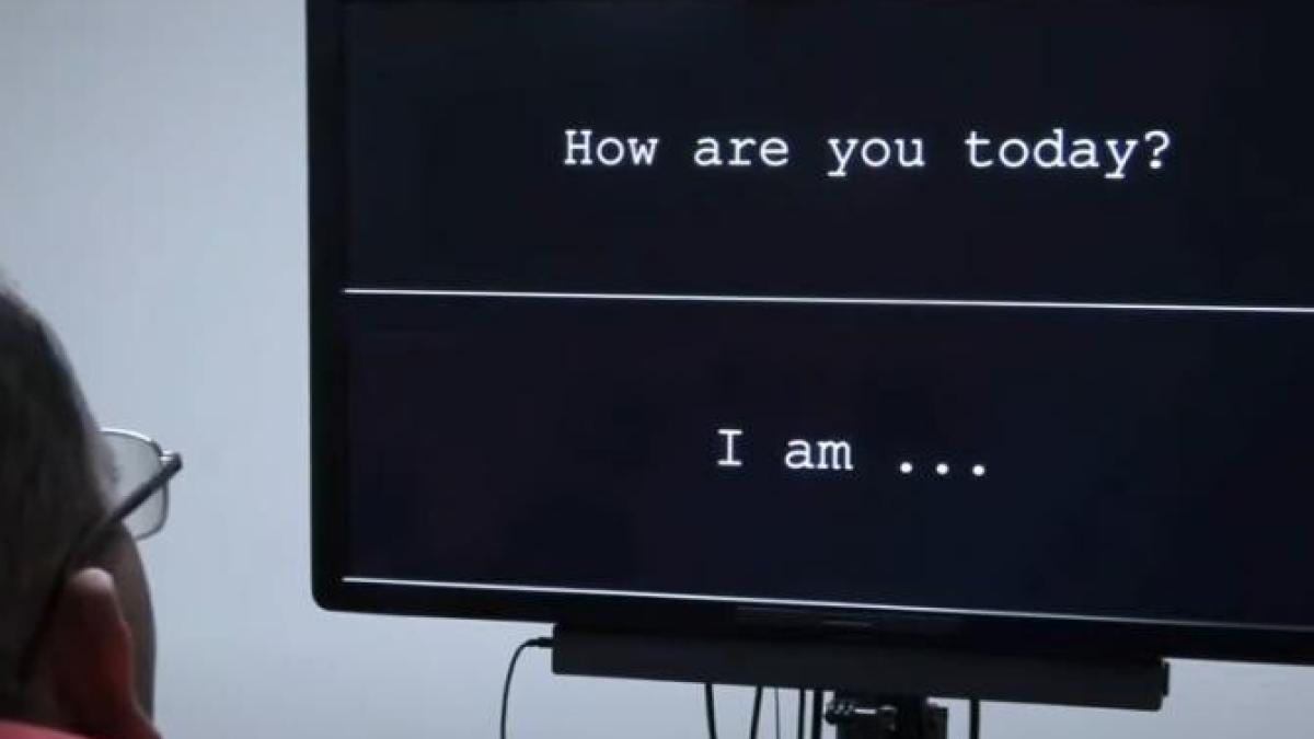 gandurile-unui-barbat-paralizat-au-fost-transformate-in-cuvinte_40731700