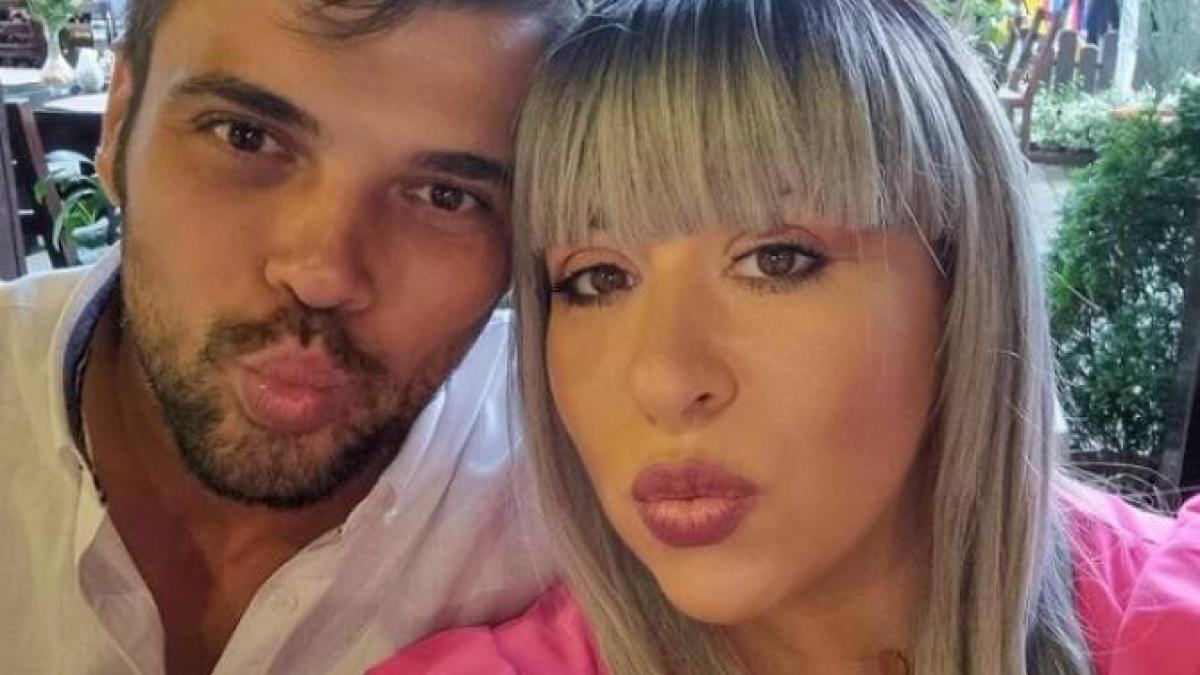 oana-roman-se-recasatoreste-eu-am-divortat--dar-nu-am-apucat-sa-mi-schimb-actele_35604900