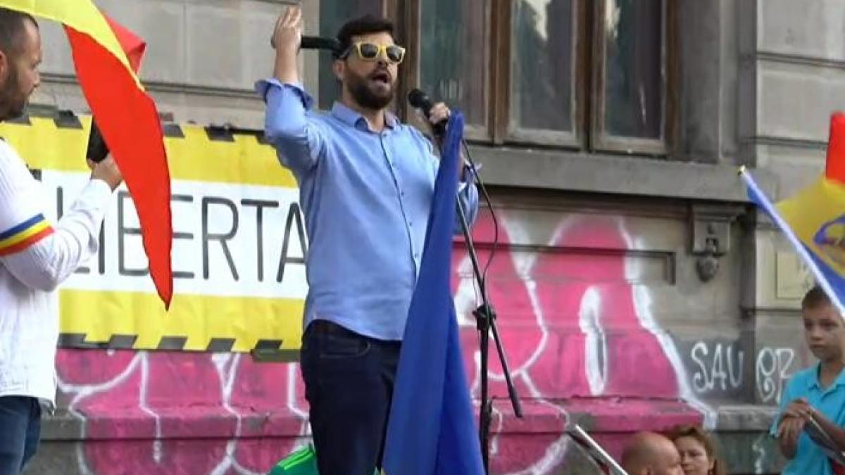 protest-in-piata-universitatii_74340900