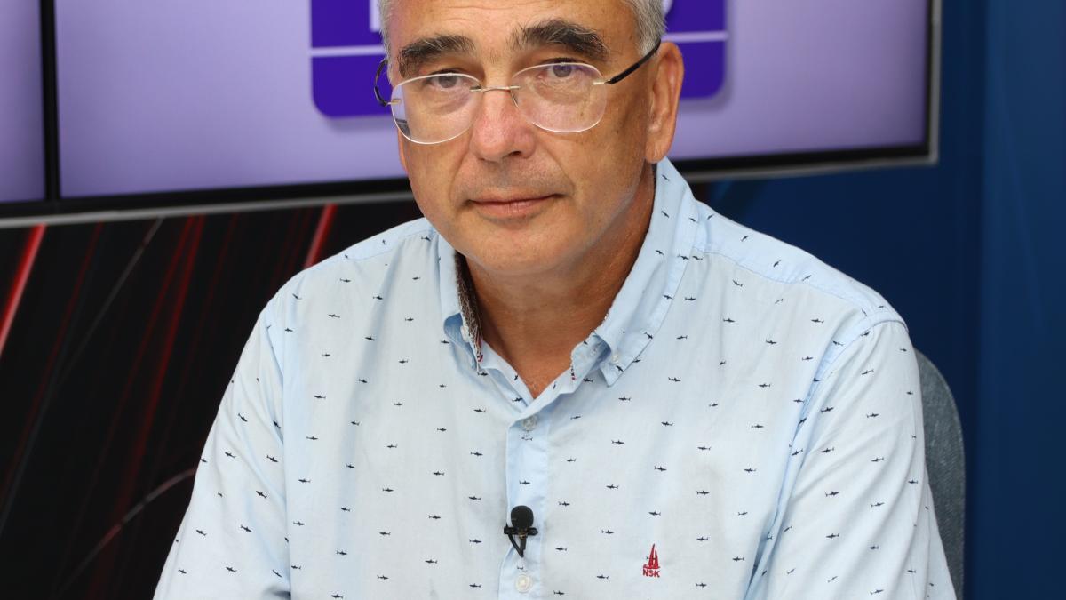 petrisor-peiu_45666800