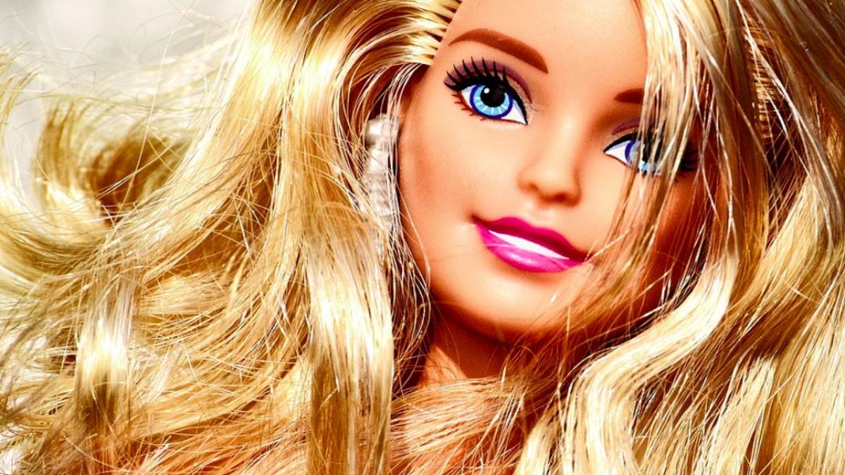 barbie_jucarie_ilustrativ_pxb_mattel_10058900