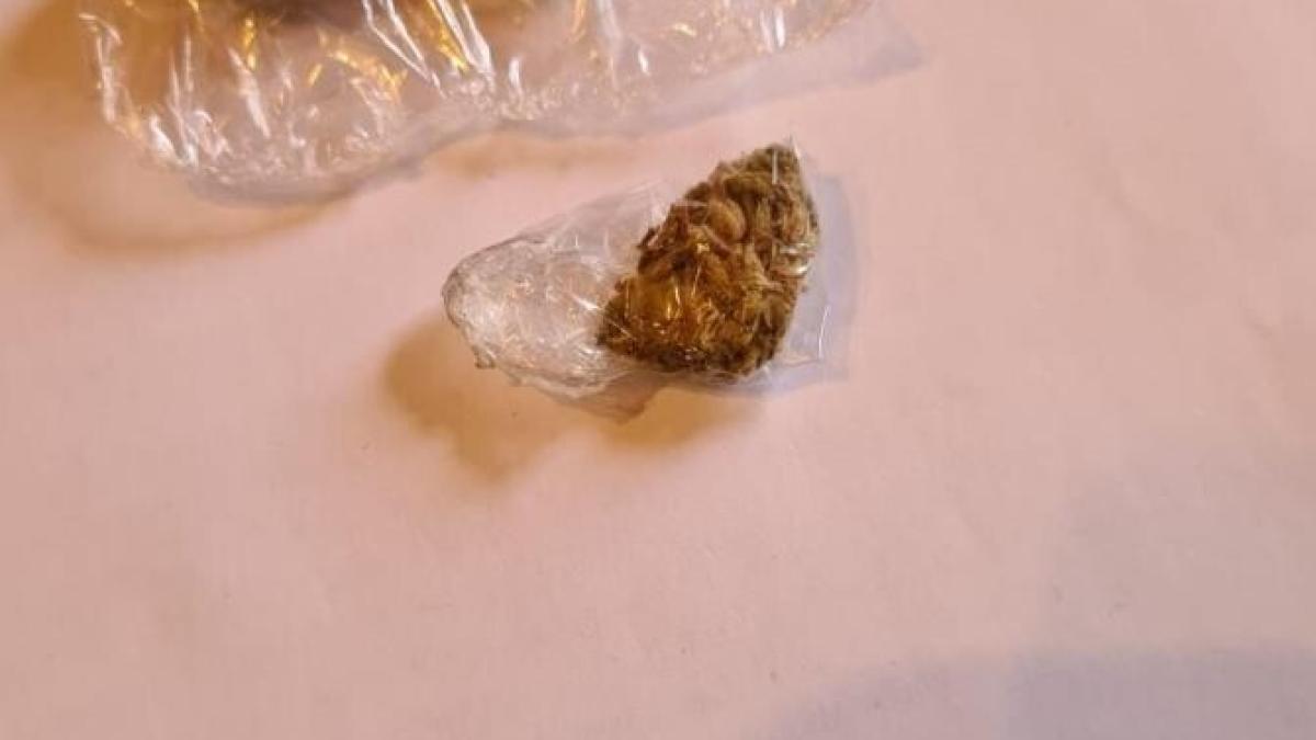 retprc-ccprc-a6ea-de-traficantprc-ccprc-a6i-de-migrantprc-ccprc-a6i-sprc-ccprc-a6i-droguri--destructurataprc-ccprc-86-de-diicot_37755600