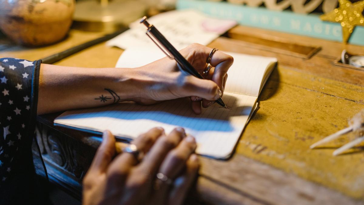 zodiac-pexels-rodnae-productions-6806426_03160000