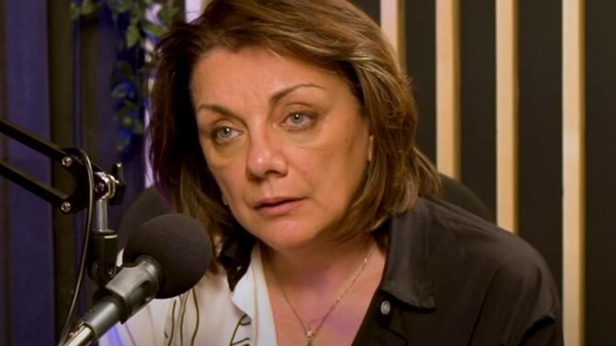 carmen-tanase--mesaje-transante-despre-romania--in-lacrimi-orice-descreierare-tine-o-vreme--nu-la-nesfarsit-1_85508100