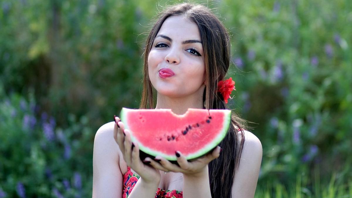 pepene-rosu-boli_03870100