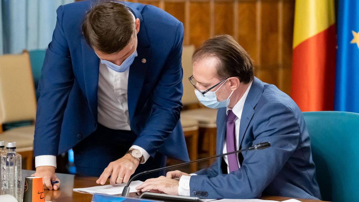 guvern_angajari_sgg_vechime_gov_82211800