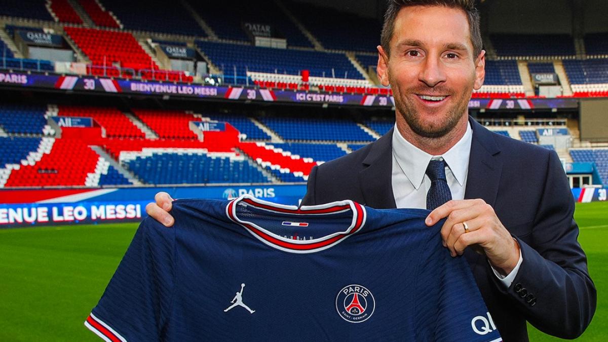 messi_psg_prezentare_oficial_93072000