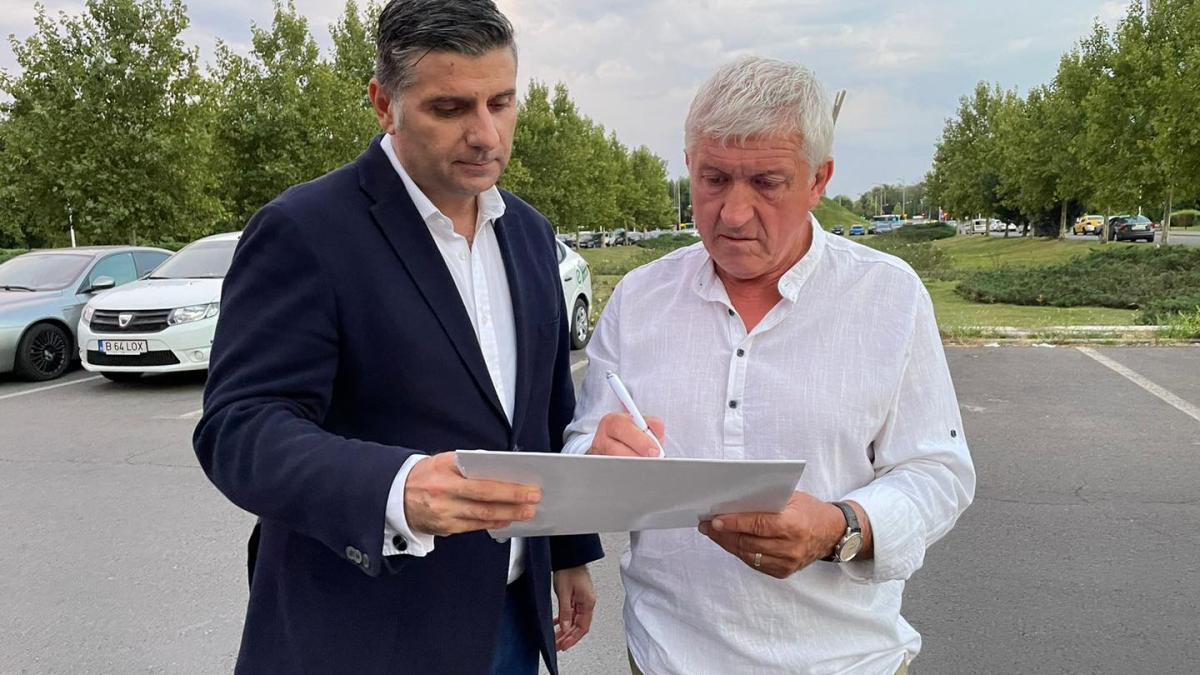 mircea_diaconu_referendum_demitere_armand_04202000