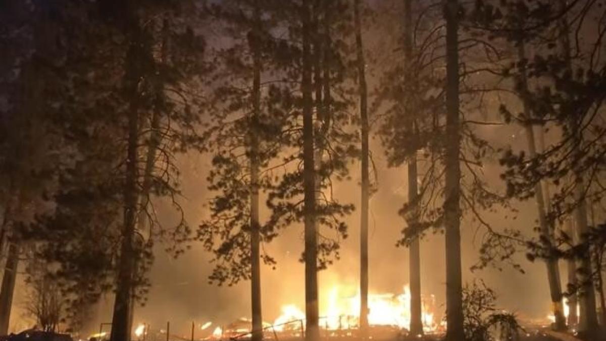 incendiu-de-proportii-in-california_95515500